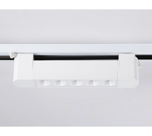 Накладной светильник Ambrella Light GL6700 GL