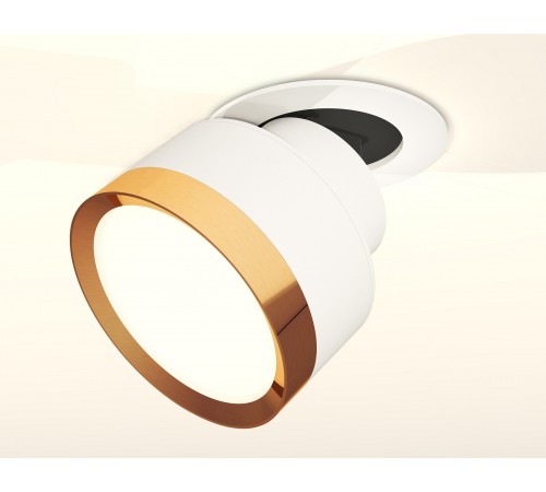 Встраиваемый светильник на штанге Ambrella Light XM8101503 XM