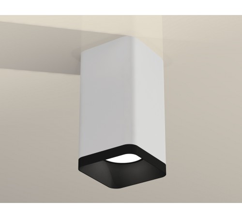 Накладной светильник Ambrella Light XS7820002 XS