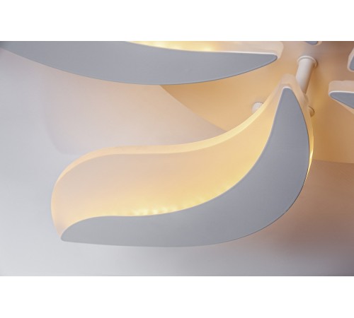 Потолочная люстра Escada 10214/SG (60W) Wind