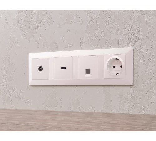 Накладка для розетки с заземлением Ambrella Volt AP2060 Quant