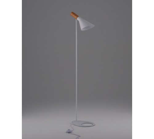 Торшер Moderli V11336-1F Turin