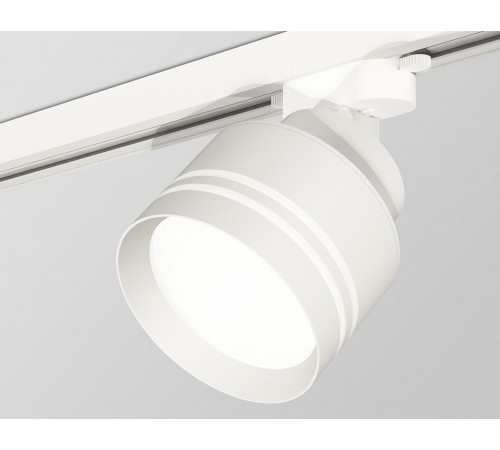 Светильник на штанге Ambrella Light XT8101026 XT