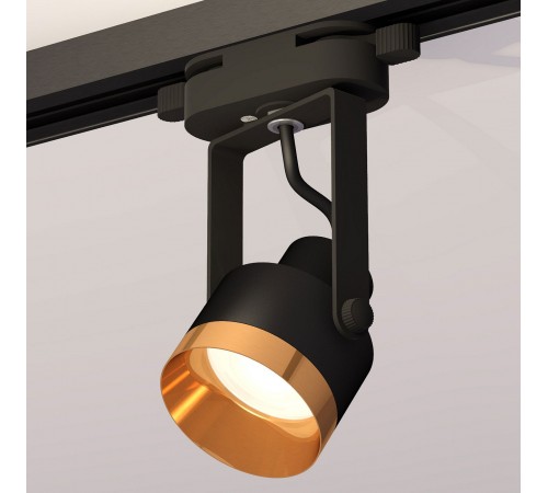 Светильник на штанге Ambrella Light XT6602044 XT