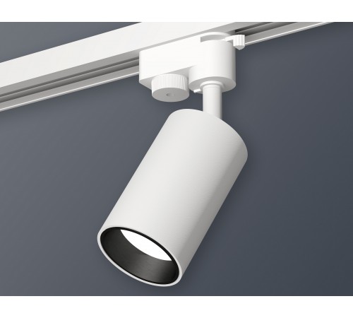 Светильник на штанге Ambrella Light XT6322021 XT