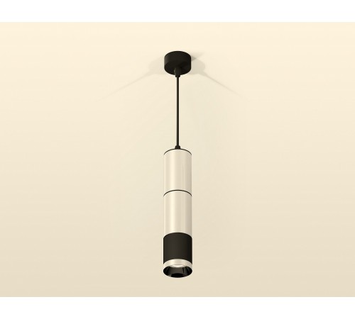 Подвесной светильник Ambrella Light XP6302001 XP