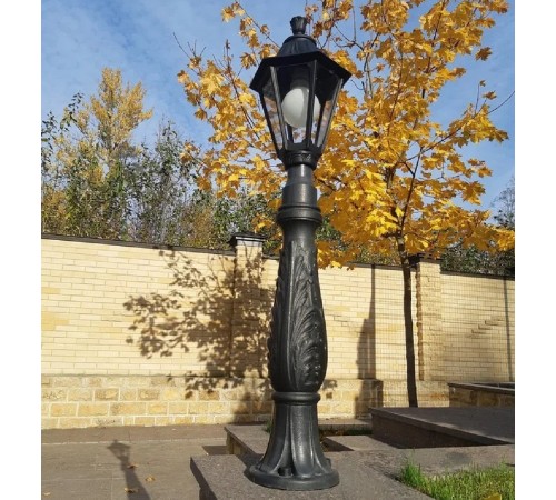 Наземный высокий светильник Fumagalli E26.162.000.AXF1R Rut