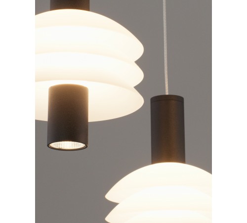 Подвесной светильник Moderli V11388-PL Sylv