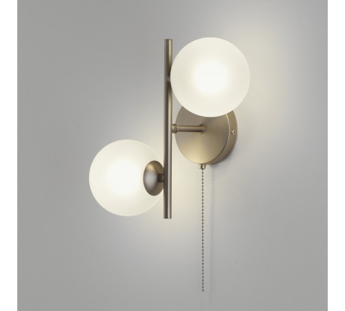 Бра Moderli V11465-2W Renny