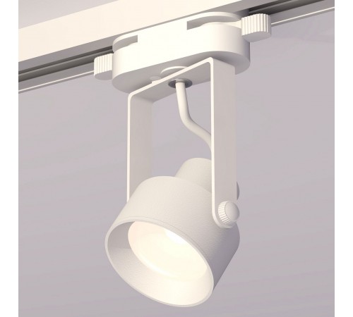 Светильник на штанге Ambrella Light XT6601001 XT