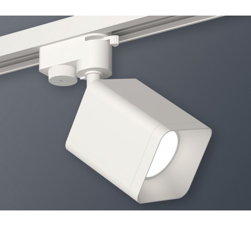 Светильник на штанге Ambrella Light XT7812001 XT