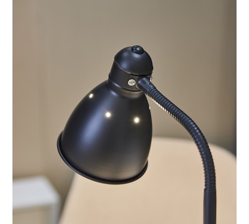 Настольная лампа офисная Uniel UL-00010155 UML-B701