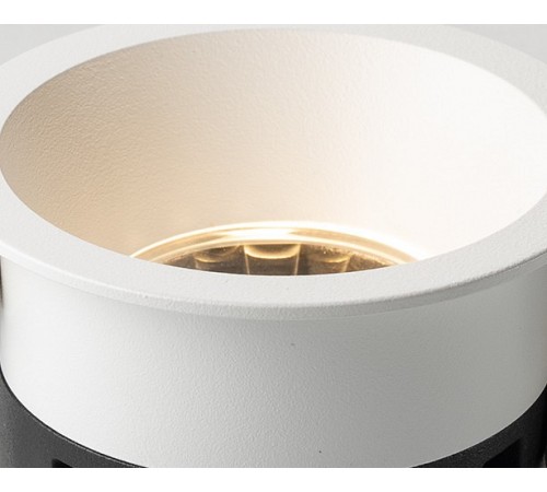 Встраиваемый светильник Italline DL 3241 white DL 3241