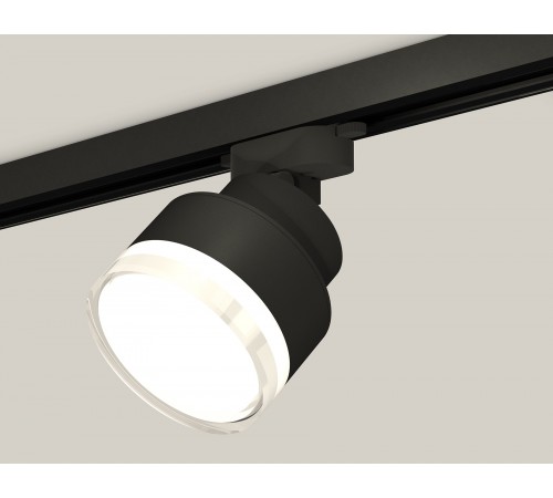 Светильник на штанге Ambrella Light XT8102028 XT