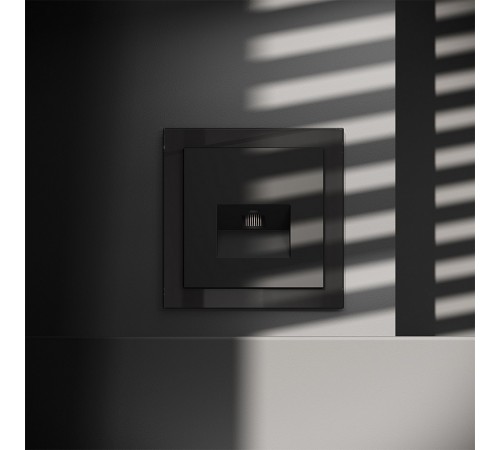 Розетка Ethernet RJ-45 без рамки Voltum VLS060108 S70