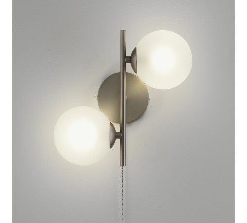 Бра Moderli V11465-2W Renny