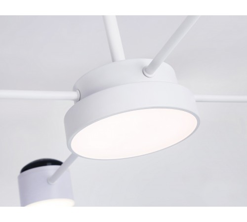 Люстра на штанге Ambrella Light FL51631 FL