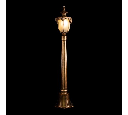 Наземный высокий светильник Loft it 100017/1100 Alessano