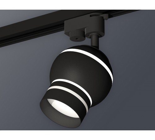 Светильник на штанге Ambrella Light XT1102065 XT