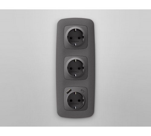 Накладка для розетки с заземлением и со шторками и 2хUSB type A и C Ambrella Volt OP6600 Quant