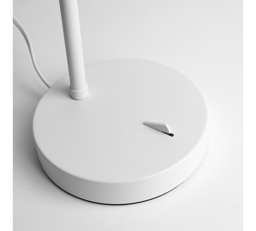 Настольная лампа декоративная Feron 48425 DE185