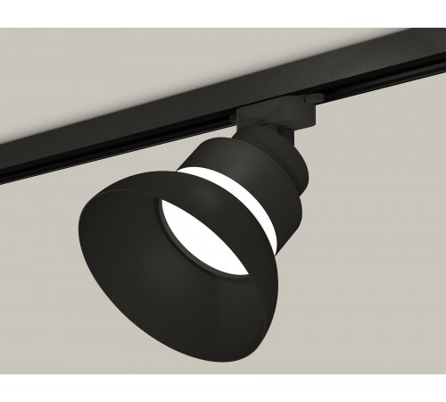 Светильник на штанге Ambrella Light XT8102200 XT