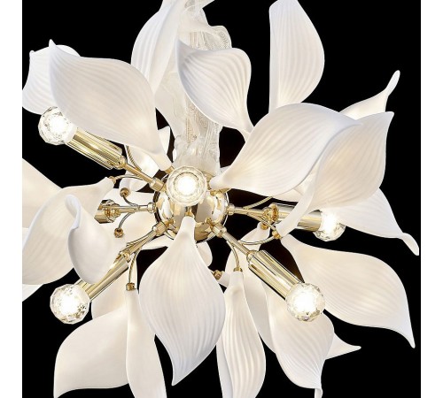 Подвесная люстра Wertmark WE123.09.303 Miranda