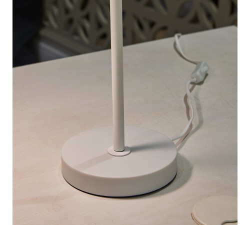 Настольная лампа офисная Uniel UL-00010156 UML-B701