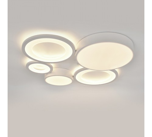 Потолочная люстра Escada 10286/5LED Streamline