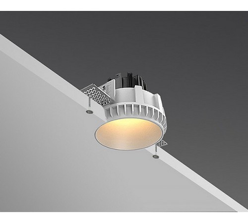 Встраиваемый светильник Italline IT08-8021 white 3000K IT08-8021