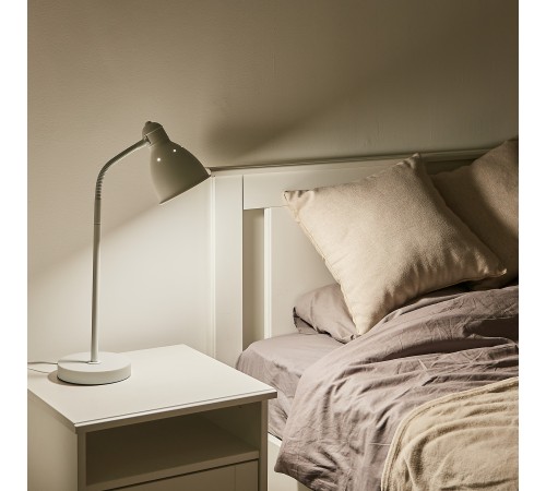 Настольная лампа офисная Uniel UL-00010156 UML-B701