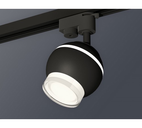 Светильник на штанге Ambrella Light XT1102070 XT