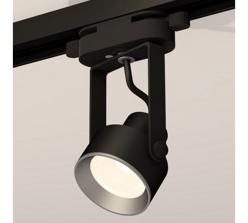 Светильник на штанге Ambrella Light XT6602002 XT