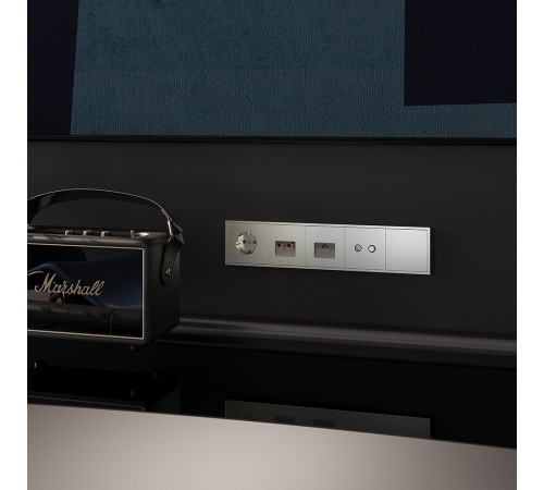 Рамка на 5 постов Voltum VLS100504 S70