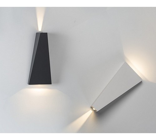 Накладной светильник Italline IT01-A807 black IT01-A807