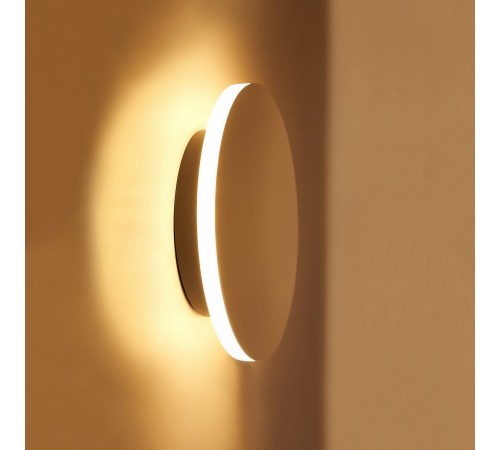 Накладной светильник Italline IT02-016 white IT02-016