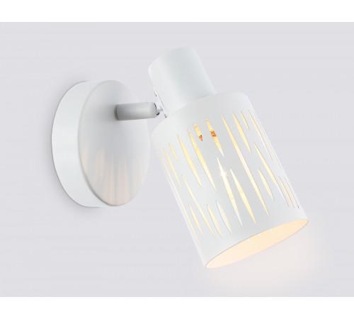 Спот Ambrella Light TR8663 TR