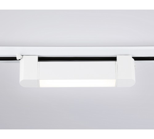 Накладной светильник Ambrella Light GL6724 GL