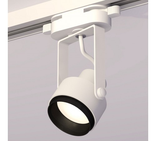 Светильник на штанге Ambrella Light XT6601020 XT