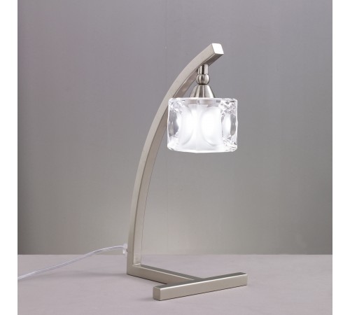 Настольная лампа декоративная Mantra 0004031 Cuadrax