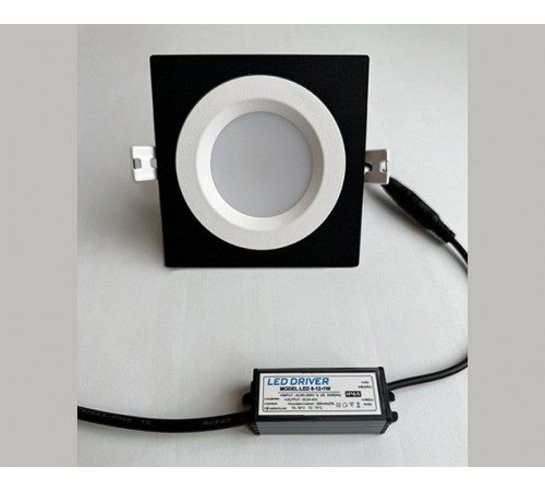 Встраиваемый светильник Italline IT08-8018 white 4000K IT08-8018