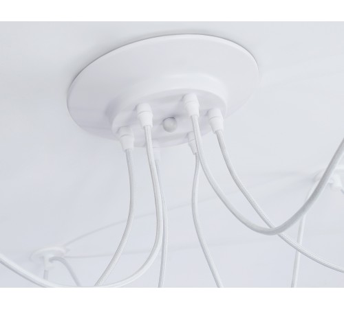 Подвесная люстра Ambrella Light TR8177 TR