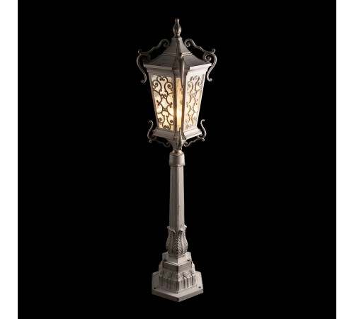 Наземный высокий светильник Loft it 100019/1070 WBG Tremezzo