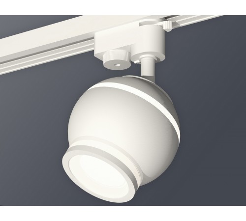 Светильник на штанге Ambrella Light XT1101040 XT