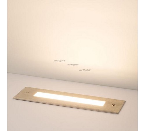 Встраиваемый в дорогу светильник Arlight 24944 LTD-LINE-TILT-S210-8W Warm3000 (SL, 120 deg, 230V)