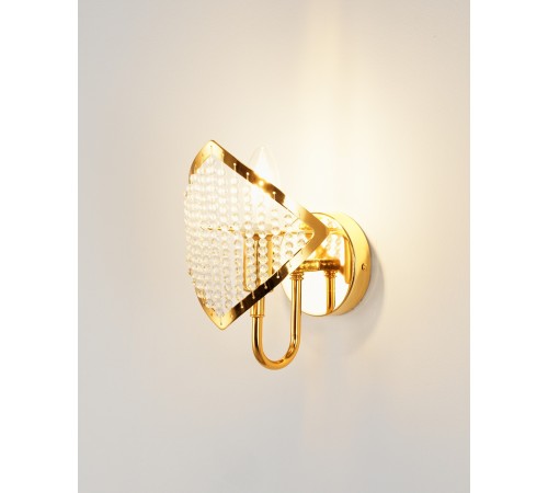 Бра Moderli V8051-1W Shade