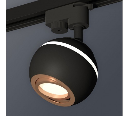 Светильник на штанге Ambrella Light XT1102024 XT