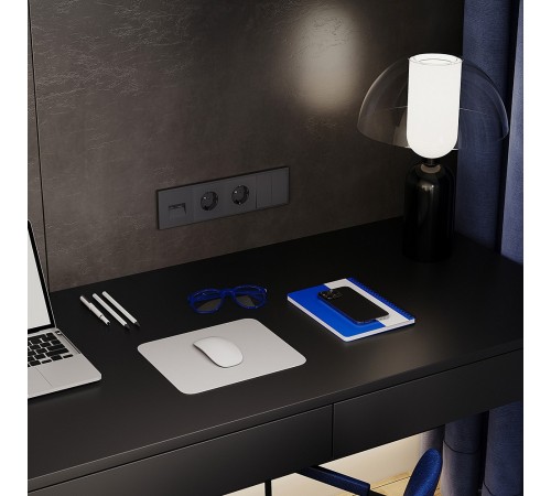 Розетка с заземлением и со шторкой, без рамки Voltum VLS040207 S70