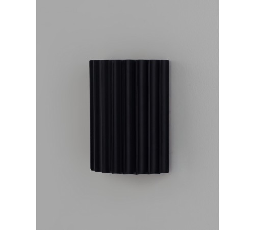 Накладной светильник Moderli V11219-WL Bailey