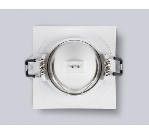 Встраиваемый светильник Ambrella Light TN102817 TN